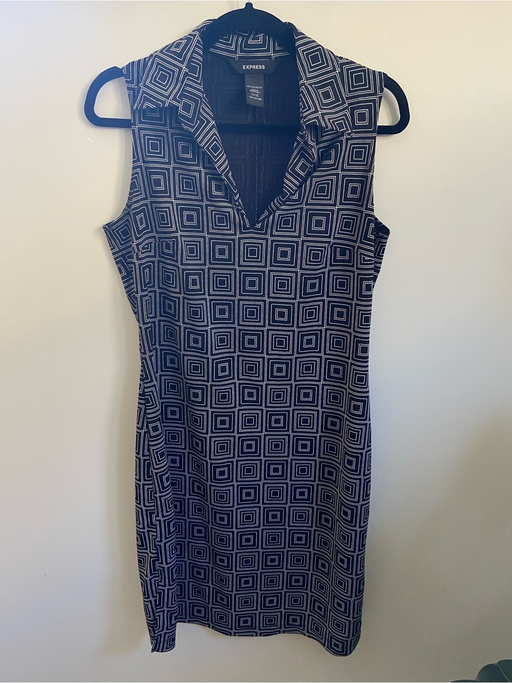Express Black and White Mod Geometric Collared Midi Dress